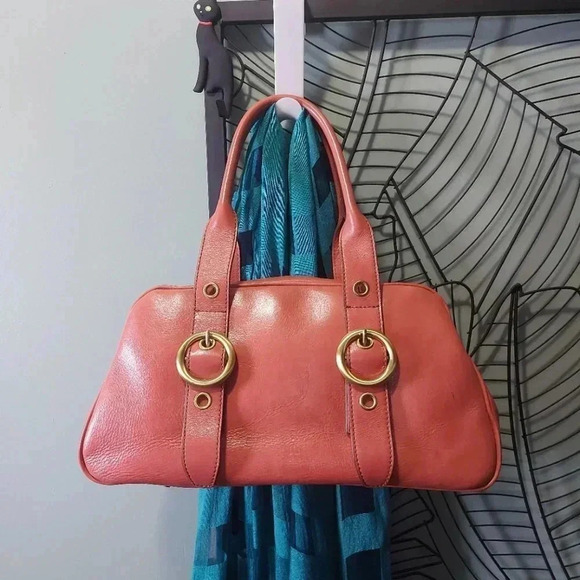 Maxx New York | Retro Style Coral Leather Satchel Gold Hardware - Picture 2 of 16